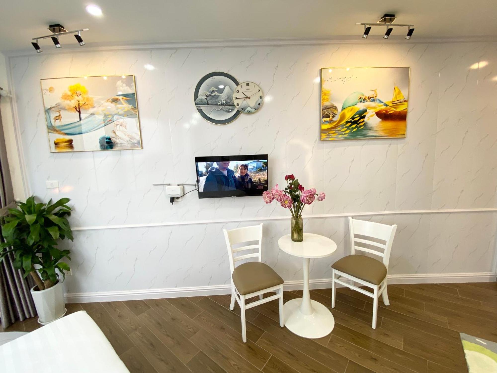 T98 Westlake Trich Sai - Tay Ho Center Lake View Studio Hanoi Kültér fotó